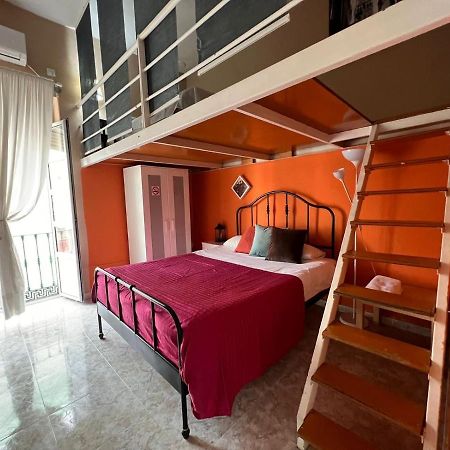 La Maestranza Apartment Rooms Sevilla Eksteriør billede