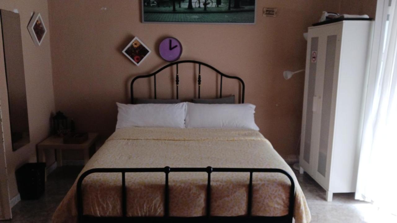 La Maestranza Apartment Rooms Sevilla Eksteriør billede