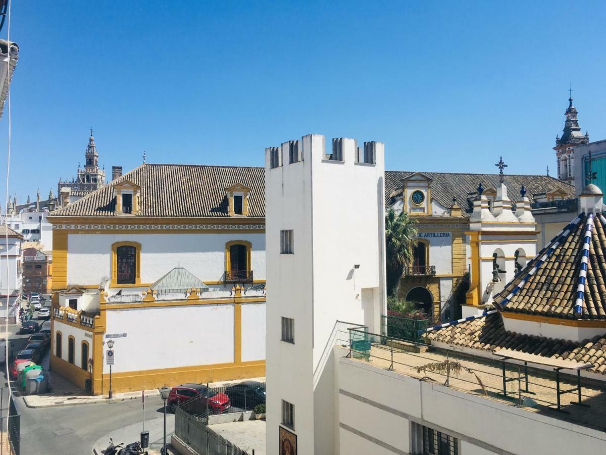 La Maestranza Apartment Rooms Sevilla Eksteriør billede